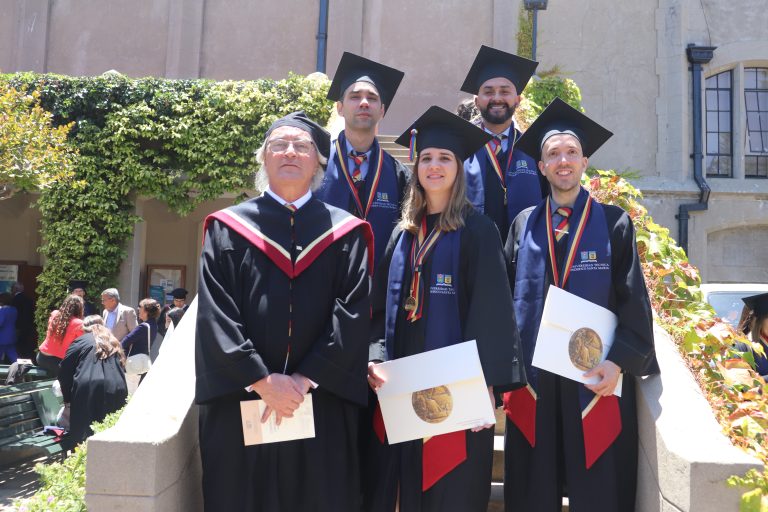 Doctorado en Ingeniería Informática (37)